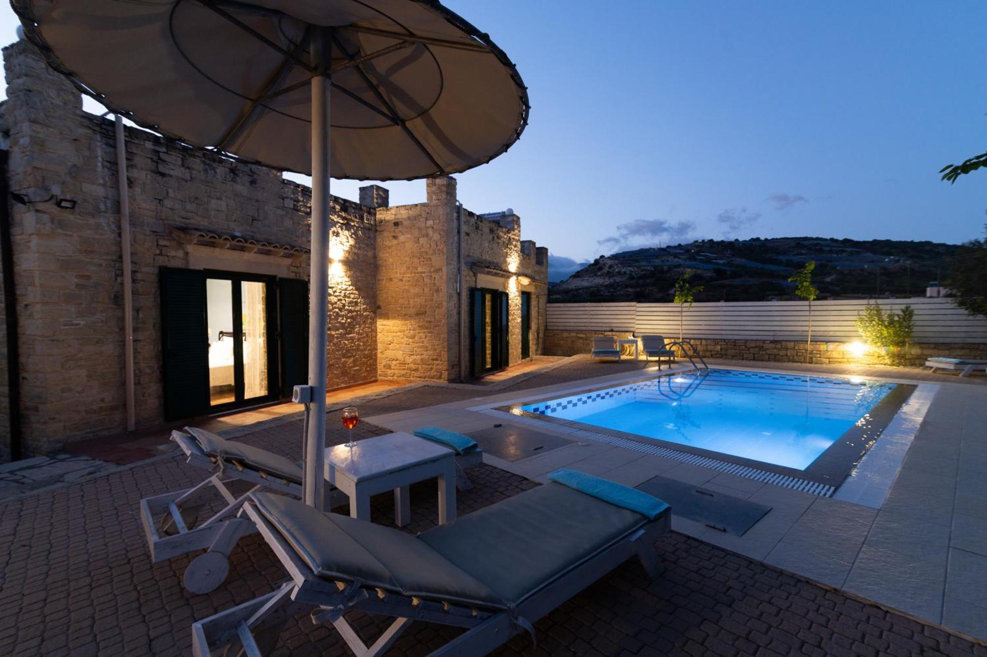 Carob Villa Moírai Exteriör bild
