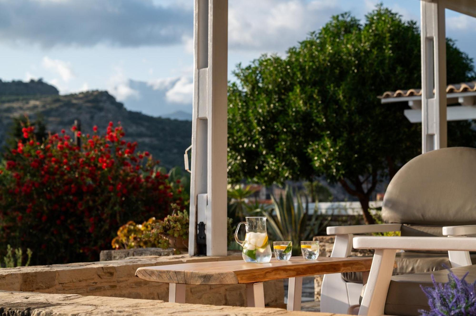 Carob Villa Moírai Exteriör bild